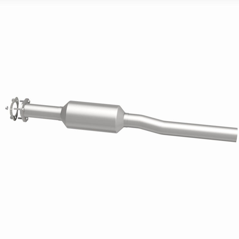 MagnaFlow 280448 oem grade direct-fit catalytic converter, side view of the turntable spin