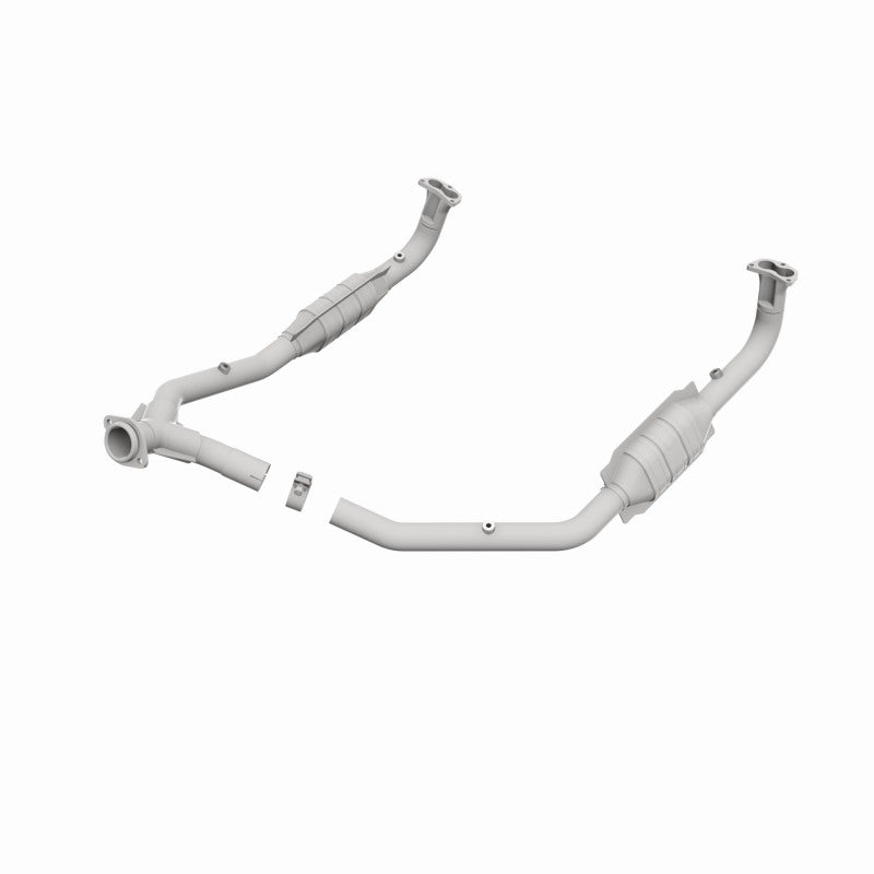 MagnaFlow 93690 hm grade direct-fit catalytic converter, rear view of the turntable spin