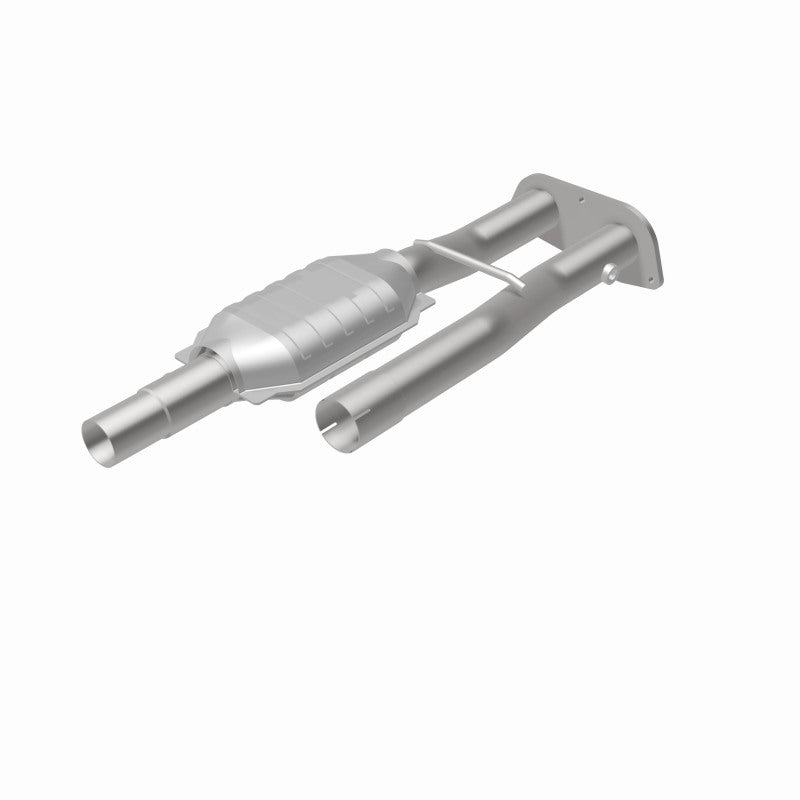 MagnaFlow 23179 hm grade direct-fit catalytic converter, rear view of the turntable spin