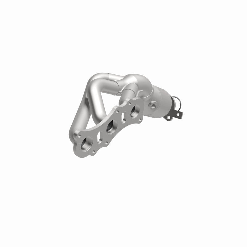 MagnaFlow 52057 oem grade manifold converter, opposite front three-quarter view of the turntable spin