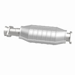 MagnaFlow 93286 hm grade direct-fit catalytic converter, side view of the turntable spin