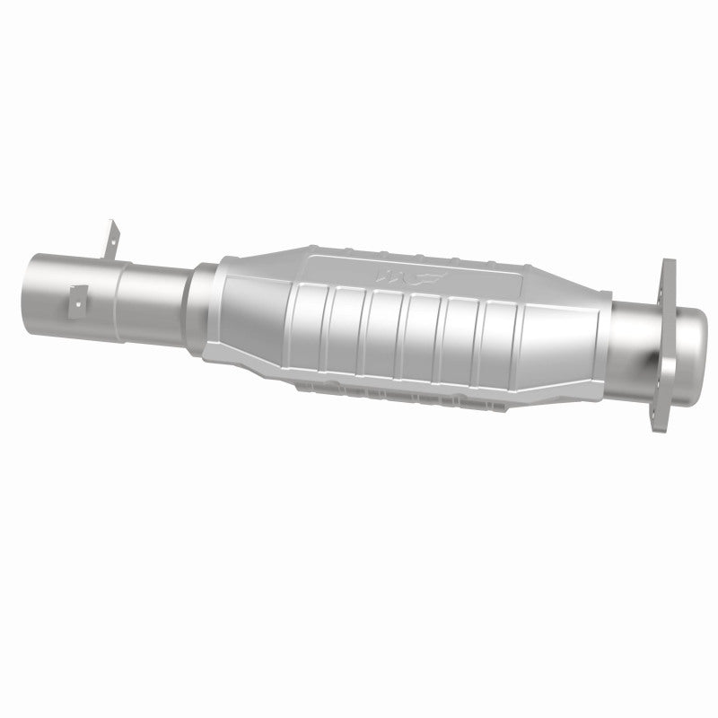 MagnaFlow 93486 epa direct-fit catalytic converter, side view of the turntable spin