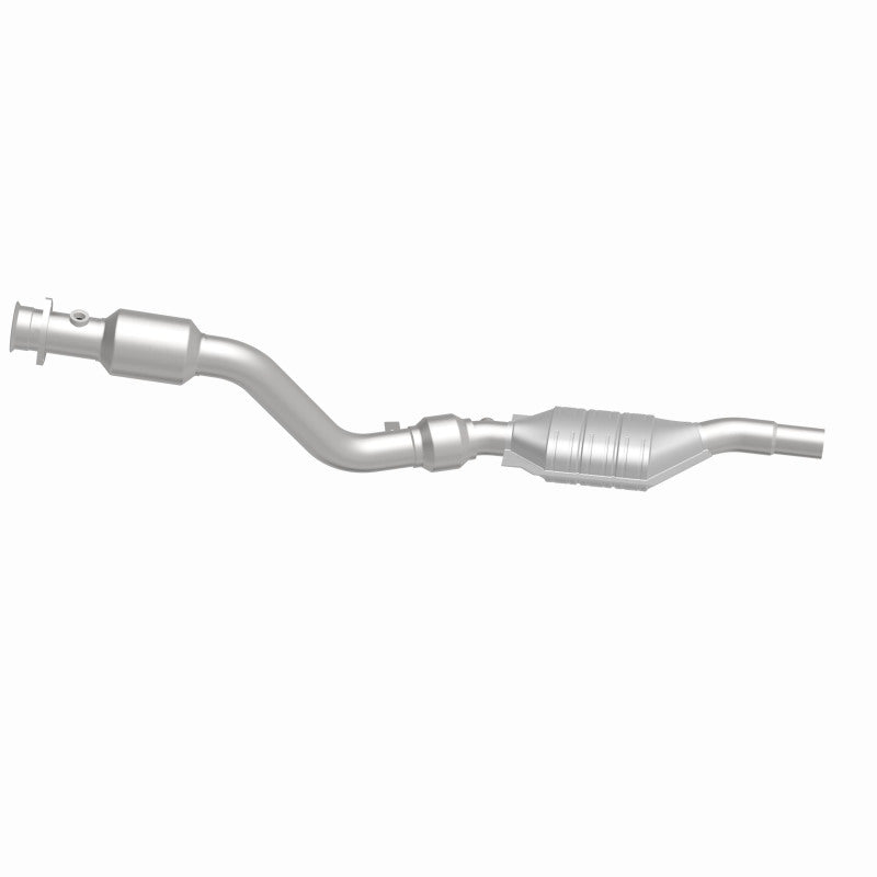MagnaFlow 24119 hm grade direct-fit catalytic converter, side view of the turntable spin