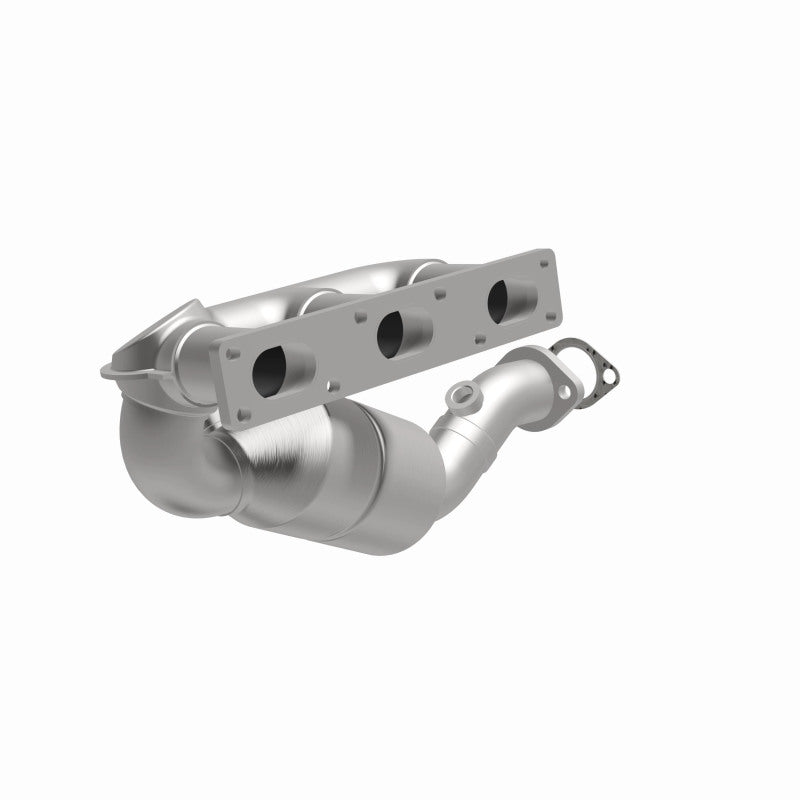 MagnaFlow 452466 carb manifold converter, opposite front three-quarter view of the turntable spin