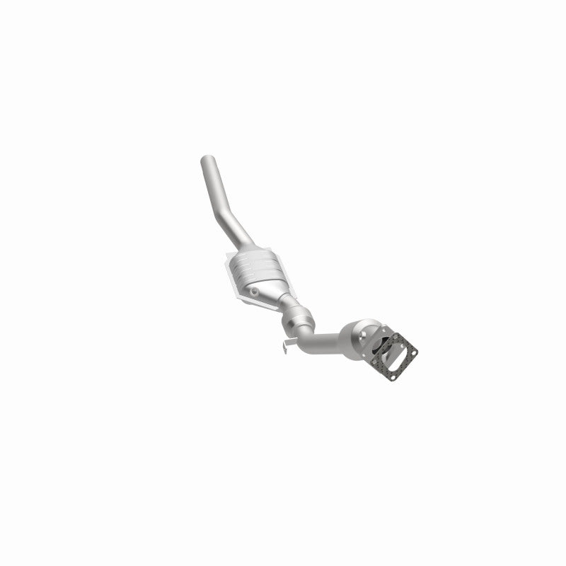 MagnaFlow 49913 oem grade direct-fit catalytic converter, opposite side view of the turntable spin