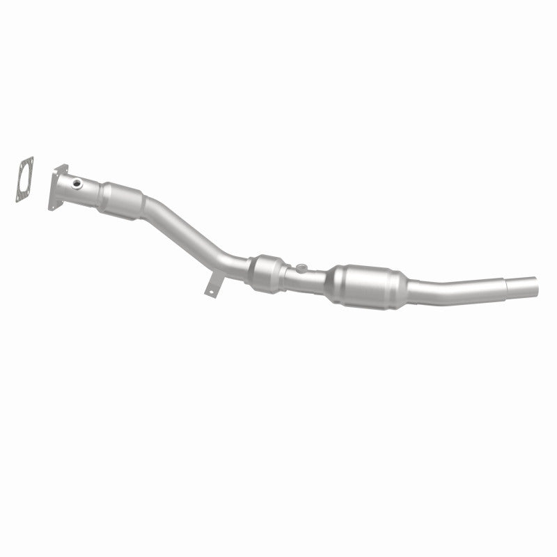 MagnaFlow 49892 oem grade direct-fit catalytic converter, side view of the turntable spin