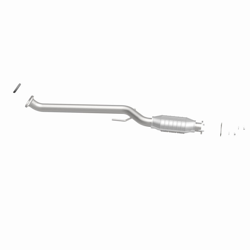 MagnaFlow 23134 hm grade direct-fit catalytic converter, side view of the turntable spin