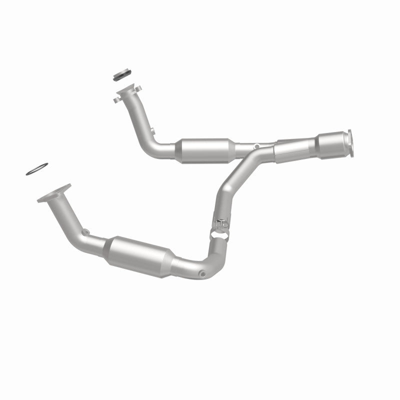 MagnaFlow 5451650 carb direct-fit catalytic converter, side view of the turntable spin