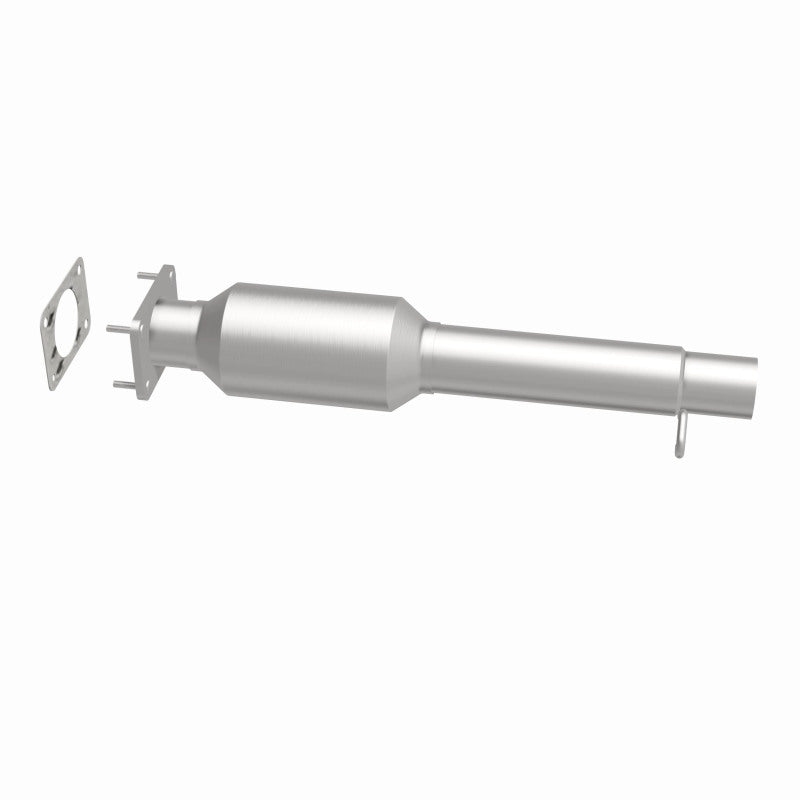 MagnaFlow 23451 hm grade direct-fit catalytic converter, side view of the turntable spin
