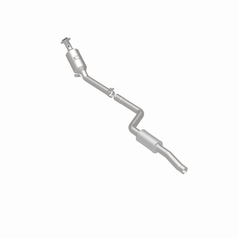 MagnaFlow 5561919 carb direct-fit catalytic converter, rear three-quarter view of the turntable spin
