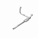 MagnaFlow 93616 hm grade direct-fit catalytic converter, rear view of the turntable spin