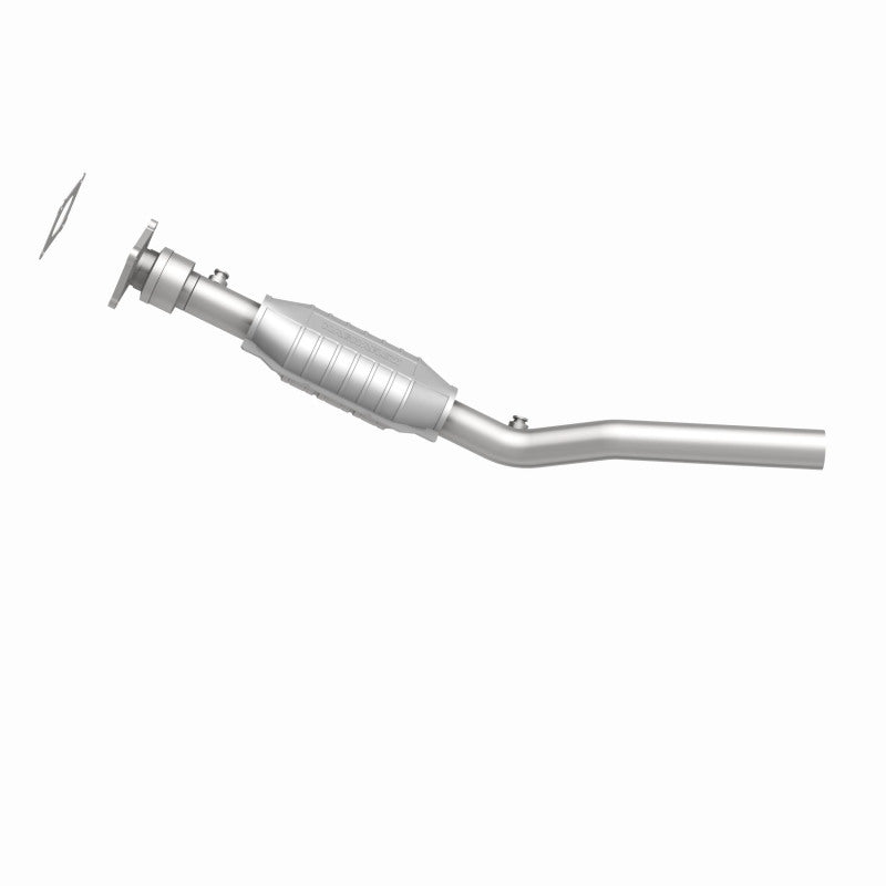 MagnaFlow 23274 hm grade direct-fit catalytic converter, side view of the turntable spin