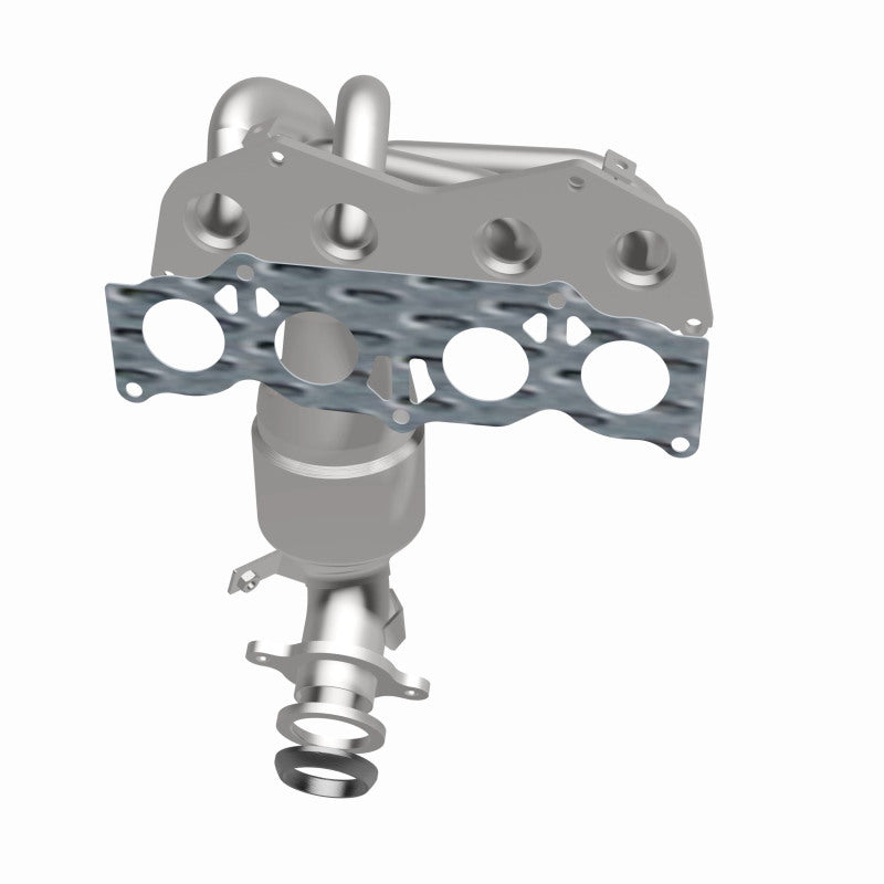 MagnaFlow 5531078 carb manifold converter, side view of the turntable spin