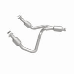 MagnaFlow 280424 oem grade direct-fit catalytic converter, side view of the turntable spin