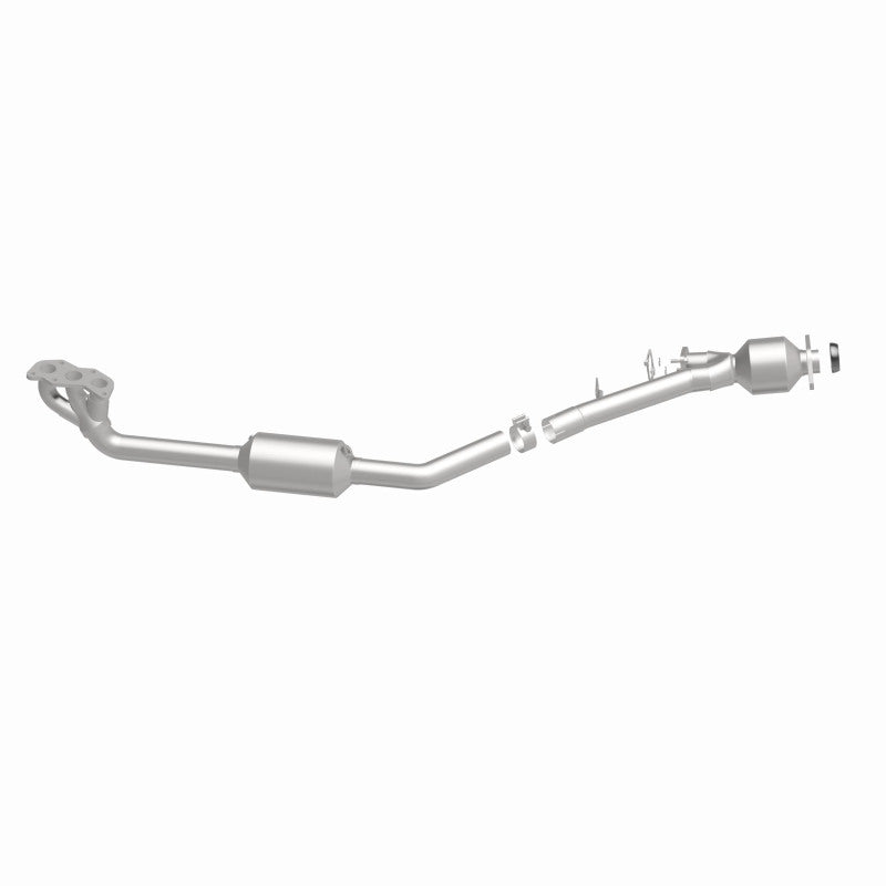 MagnaFlow 5481334 carb manifold converter, side view of the turntable spin