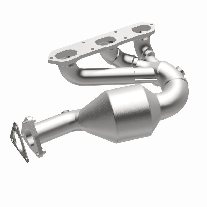MagnaFlow 52329 oem grade manifold converter, opposite side view of the turntable spin
