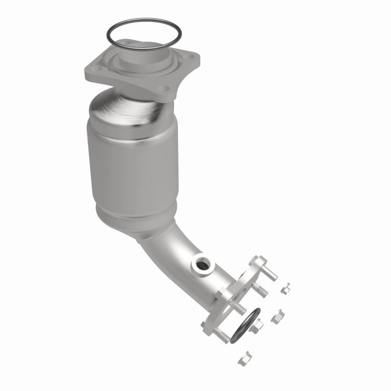 MagnaFlow 50219 hm grade direct-fit catalytic converter, side view of the turntable spin