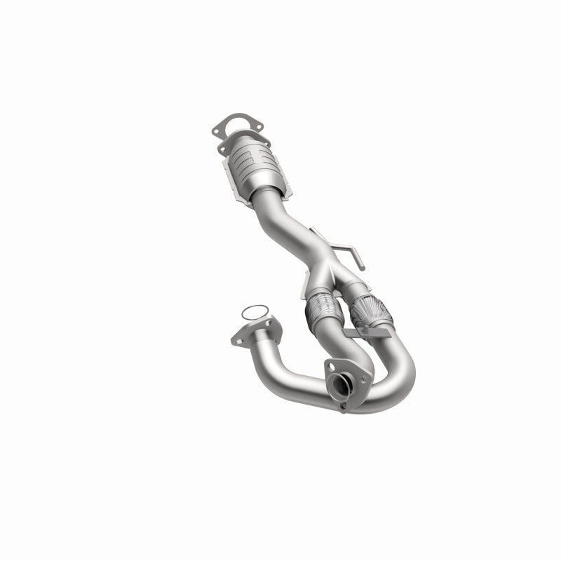 MagnaFlow 24213 hm grade direct-fit catalytic converter, opposite side view of the turntable spin
