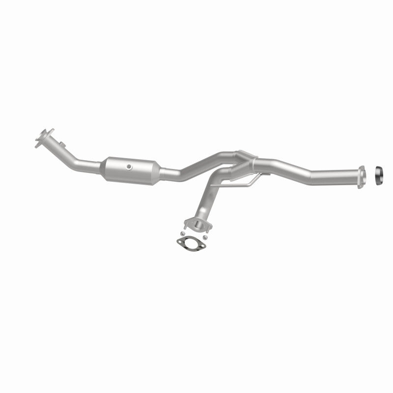 MagnaFlow 5561676 carb direct-fit catalytic converter, side view of the turntable spin