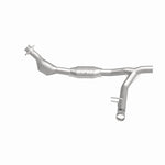 MagnaFlow 93397 hm grade direct-fit catalytic converter, side view of the turntable spin