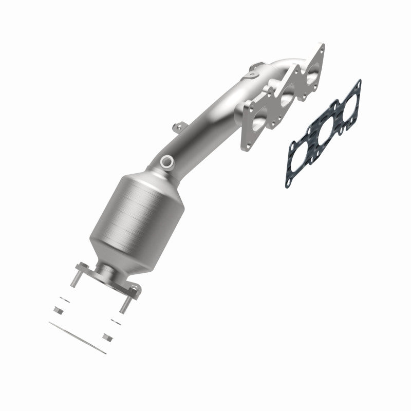 MagnaFlow 52778 oem grade manifold converter, opposite side view of the turntable spin