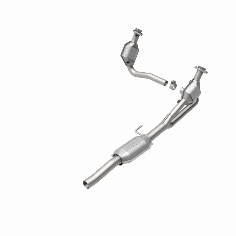 MagnaFlow 93414 hm grade direct-fit catalytic converter, rear view of the turntable spin