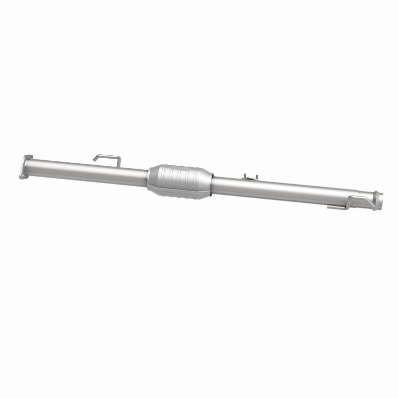 MagnaFlow 93663 hm grade direct-fit catalytic converter, side view of the turntable spin