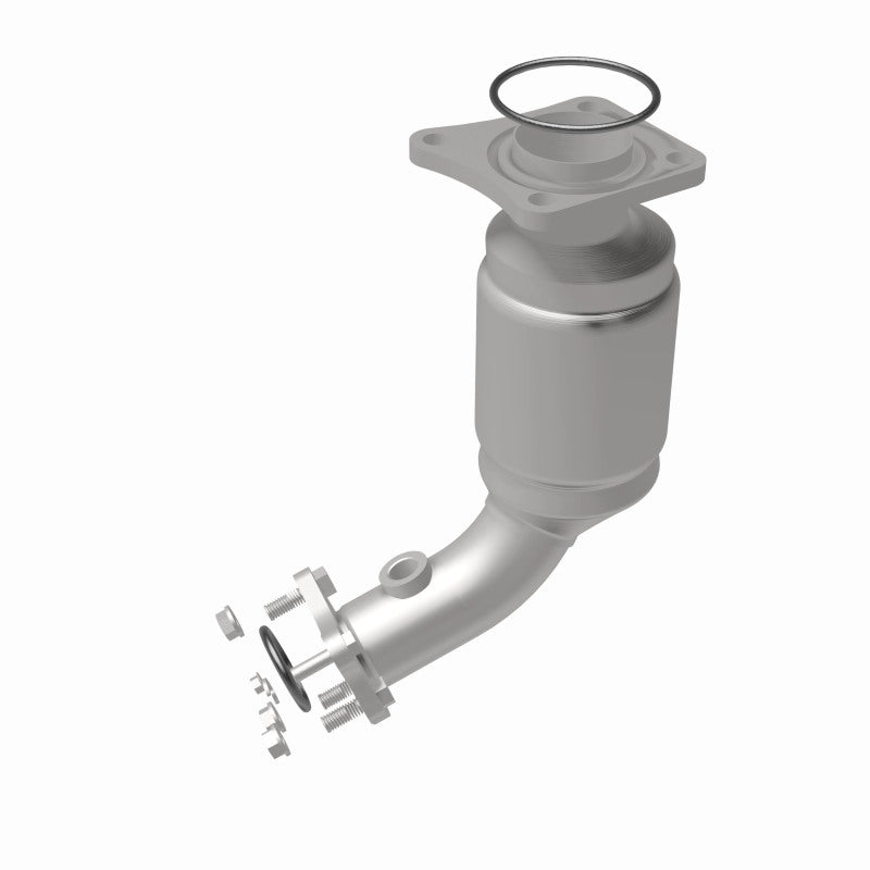 MagnaFlow 50219 hm grade direct-fit catalytic converter, rear view of the turntable spin