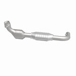 MagnaFlow 93374 hm grade direct-fit catalytic converter, side view of the turntable spin
