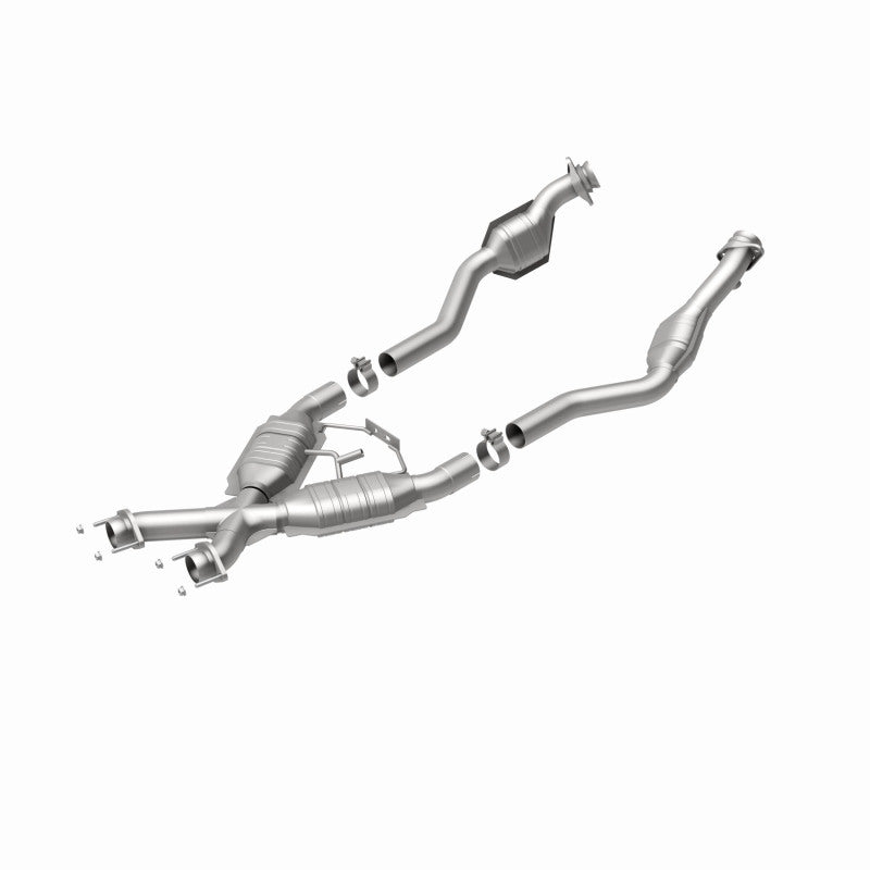 MagnaFlow 337339 carb direct-fit catalytic converter, rear view of the turntable spin