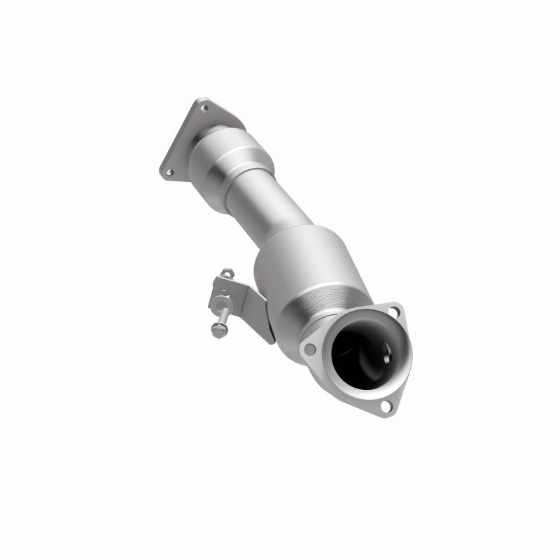 MagnaFlow 24184 hm grade direct-fit catalytic converter, opposite side view of the turntable spin