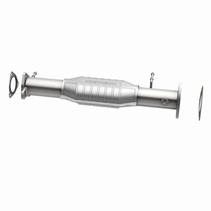 MagnaFlow 93484 hm grade direct-fit catalytic converter, side view of the turntable spin