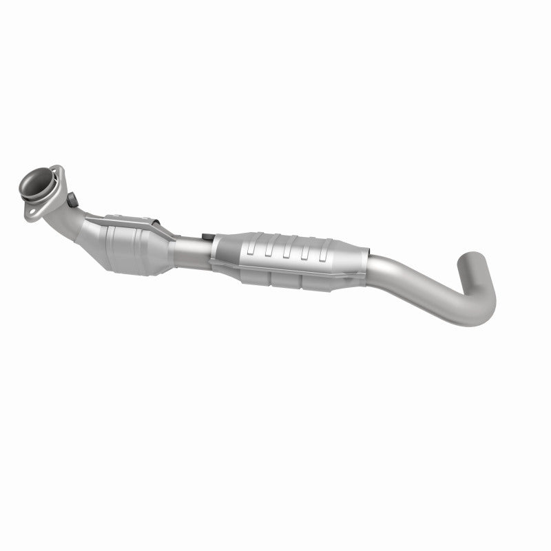 MagnaFlow 23526 hm grade direct-fit catalytic converter, side view of the turntable spin