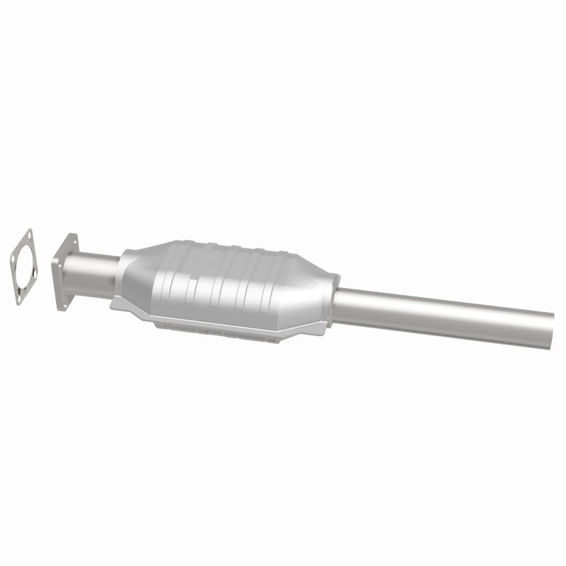 MagnaFlow 23225 epa direct-fit catalytic converter, side view of the turntable spin