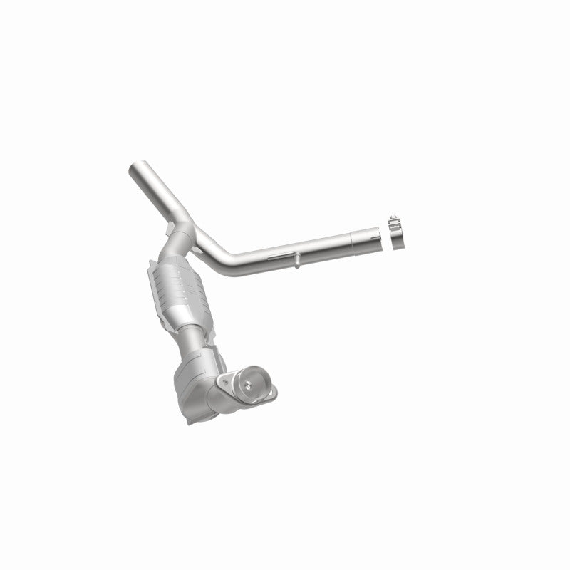 MagnaFlow 93665 hm grade direct-fit catalytic converter, opposite side view of the turntable spin