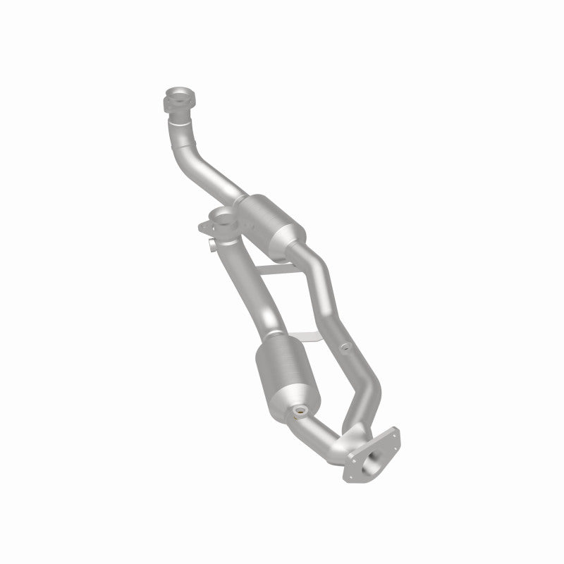 MagnaFlow 23542 hm grade direct-fit catalytic converter, rear three-quarter view of the turntable spin