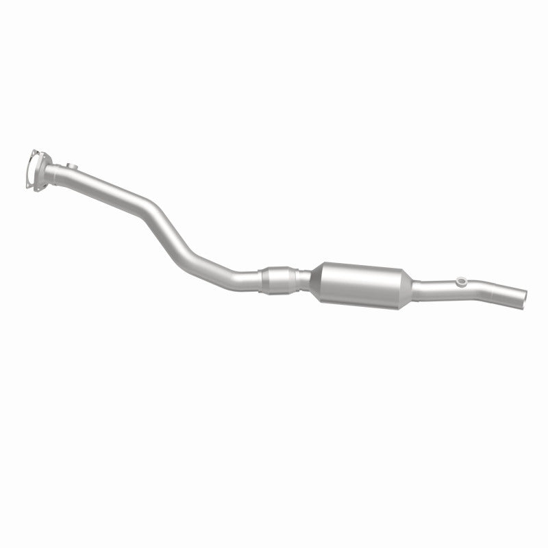 MagnaFlow 4481658 carb direct-fit catalytic converter, side view of the turntable spin