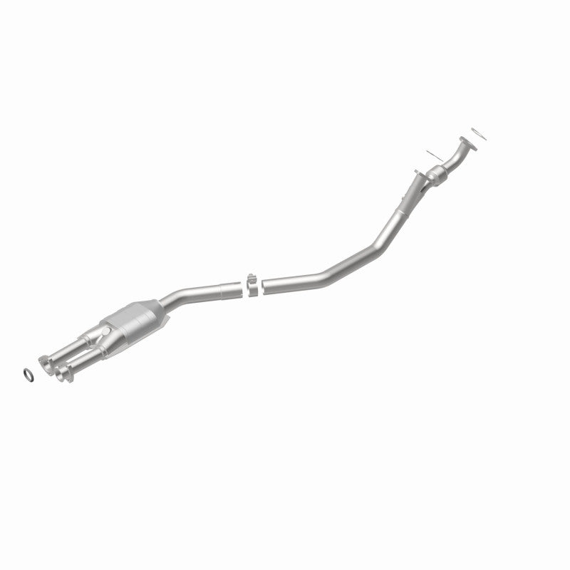MagnaFlow 23558 epa direct-fit catalytic converter, rear view of the turntable spin