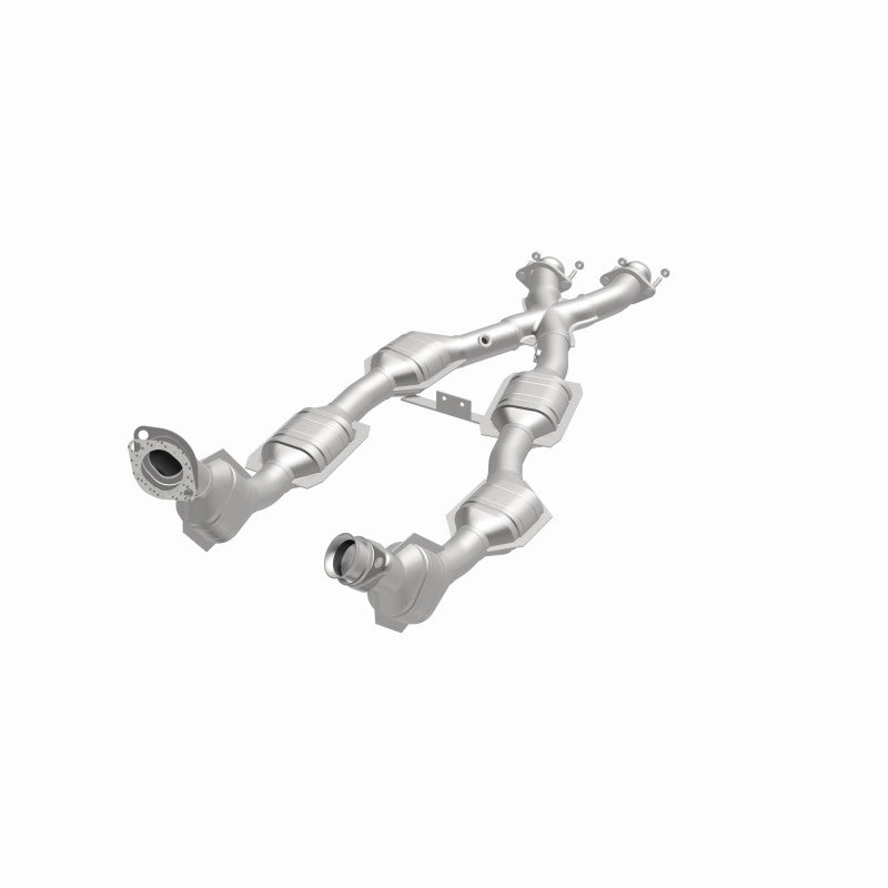 MagnaFlow 93348 hm grade direct-fit catalytic converter, opposite front three-quarter view of the turntable spin