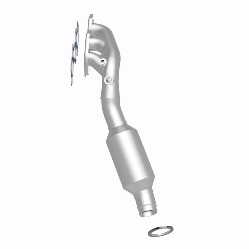 MagnaFlow 49285 oem grade manifold converter, rear three-quarter view of the turntable spin