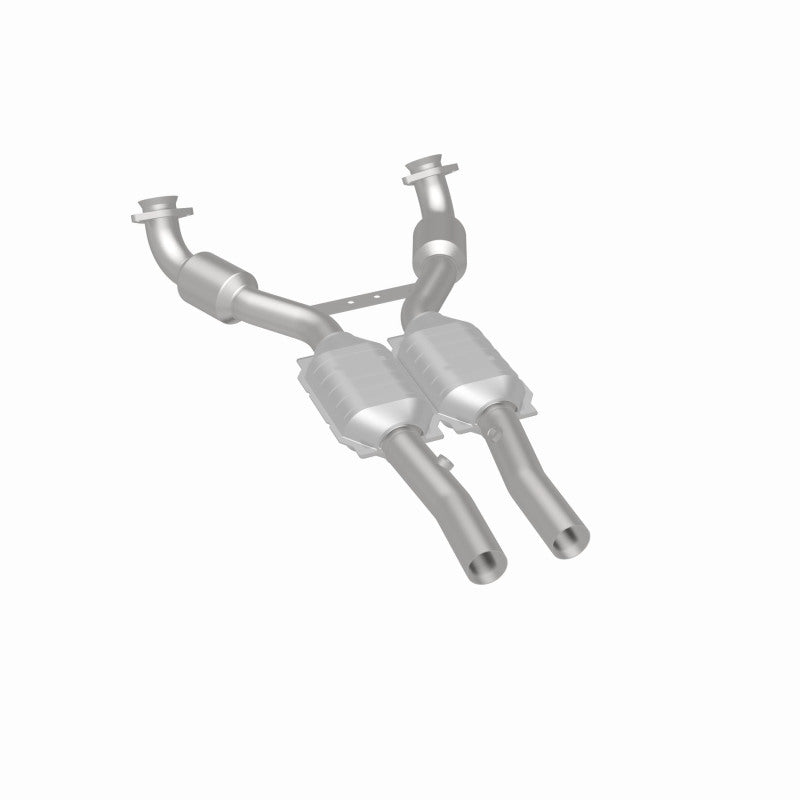 MagnaFlow 93989 hm grade direct-fit catalytic converter, rear three-quarter view of the turntable spin