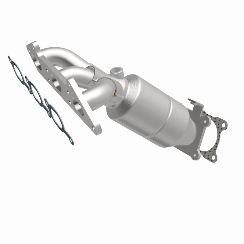 MagnaFlow 23213 hm grade manifold converter, front three-quarter view of the turntable spin