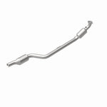 MagnaFlow 24536 hm grade direct-fit catalytic converter, rear view of the turntable spin