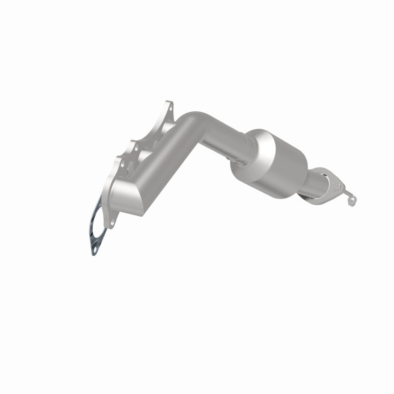 MagnaFlow 5481341 carb manifold converter, rear three-quarter view of the turntable spin