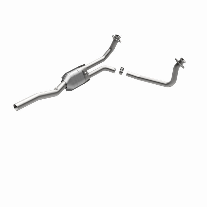 MagnaFlow 4451296 carb direct-fit catalytic converter, rear view of the turntable spin