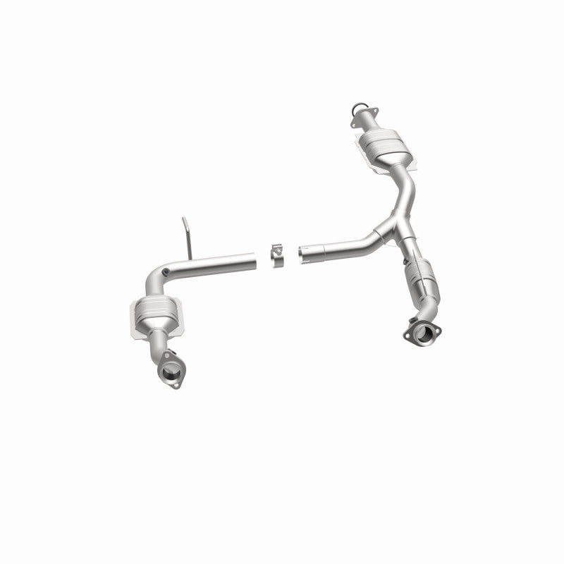 MagnaFlow 49575 oem grade direct-fit catalytic converter, opposite side view of the turntable spin