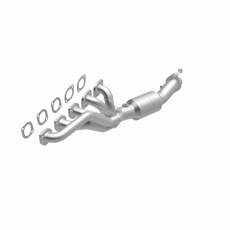 MagnaFlow 49804 oem grade manifold converter, opposite front three-quarter view of the turntable spin