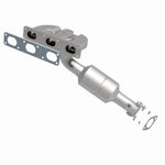 MagnaFlow 452297 carb manifold converter, side view of the turntable spin