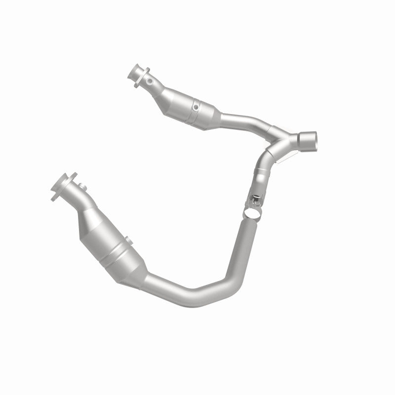 MagnaFlow 52291 oem grade direct-fit catalytic converter, side view of the turntable spin
