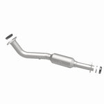 MagnaFlow 23334 hm grade direct-fit catalytic converter, side view of the turntable spin